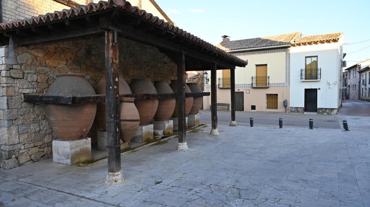 Casa Rural Antigua Botica Torremocha de Jarama Esterno foto